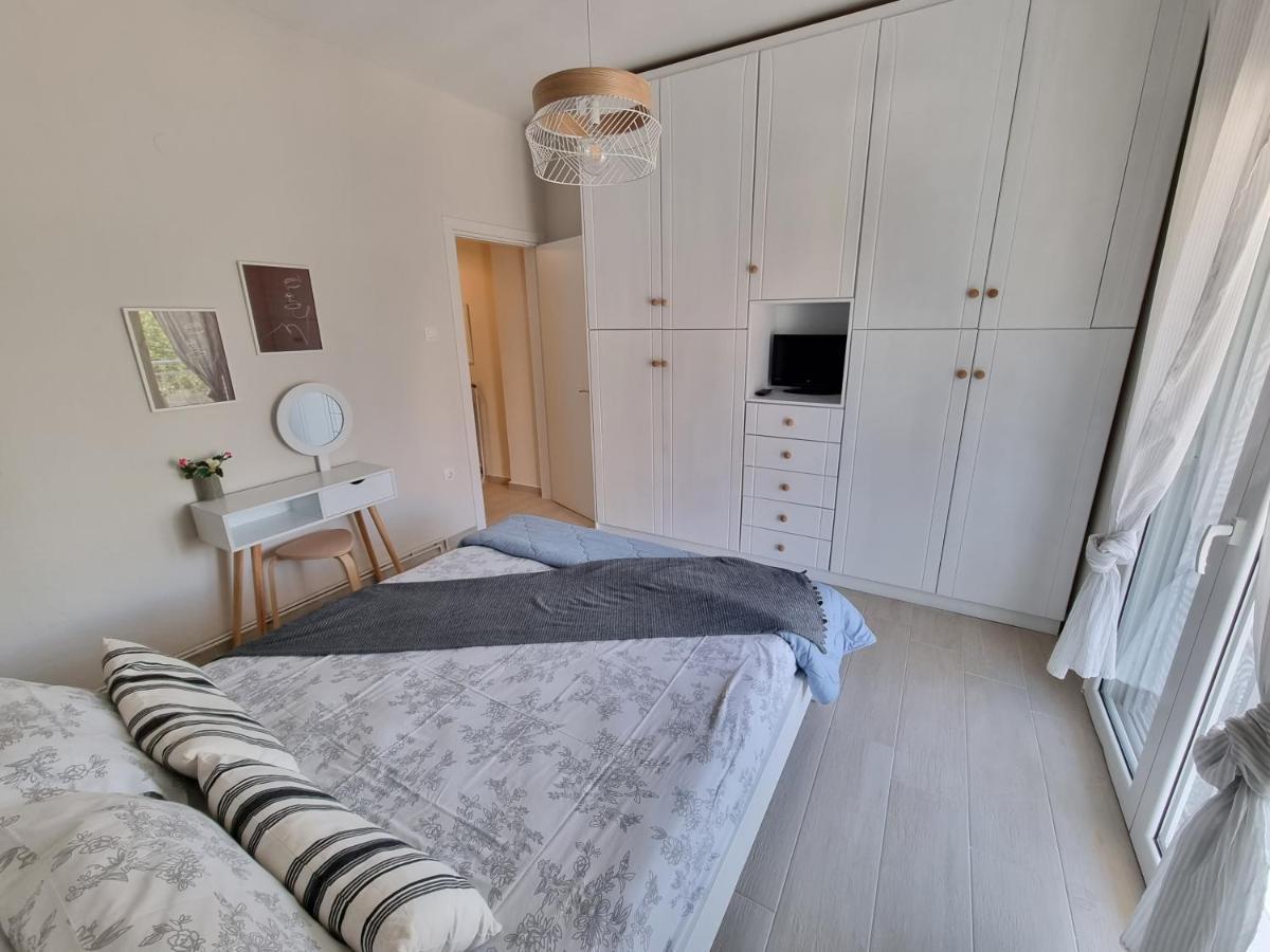 Our Home-Fully Renovated Apartments And Studios By The Sea Nikiti  Exterior foto