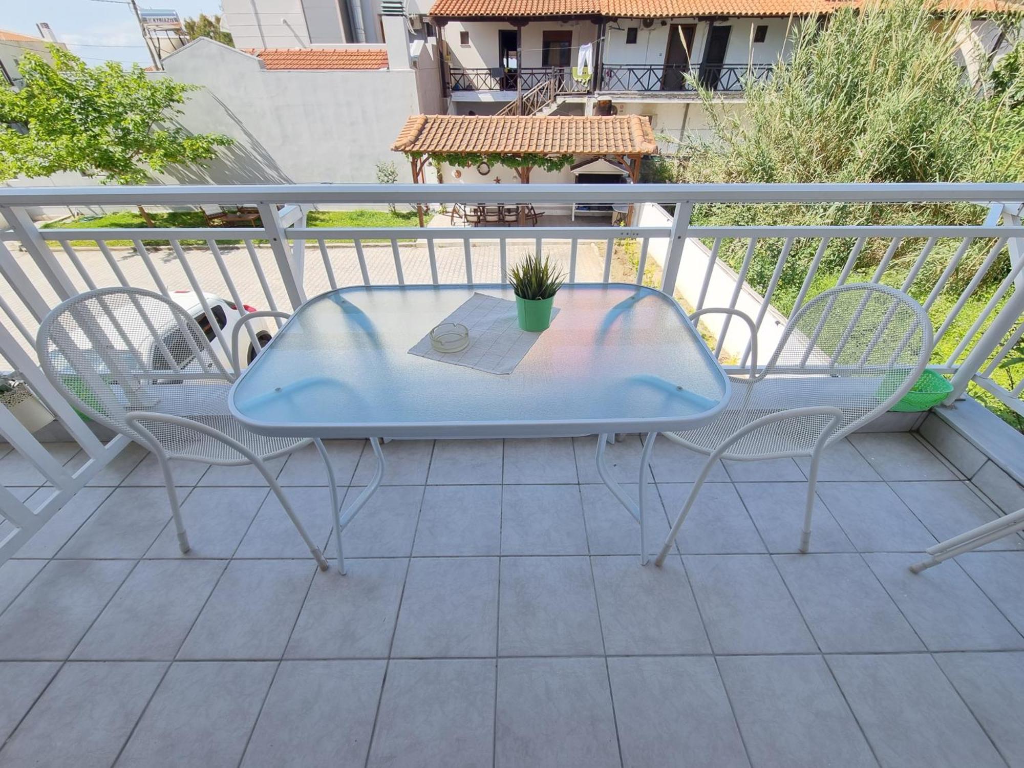 Our Home-Fully Renovated Apartments And Studios By The Sea Nikiti  Exterior foto